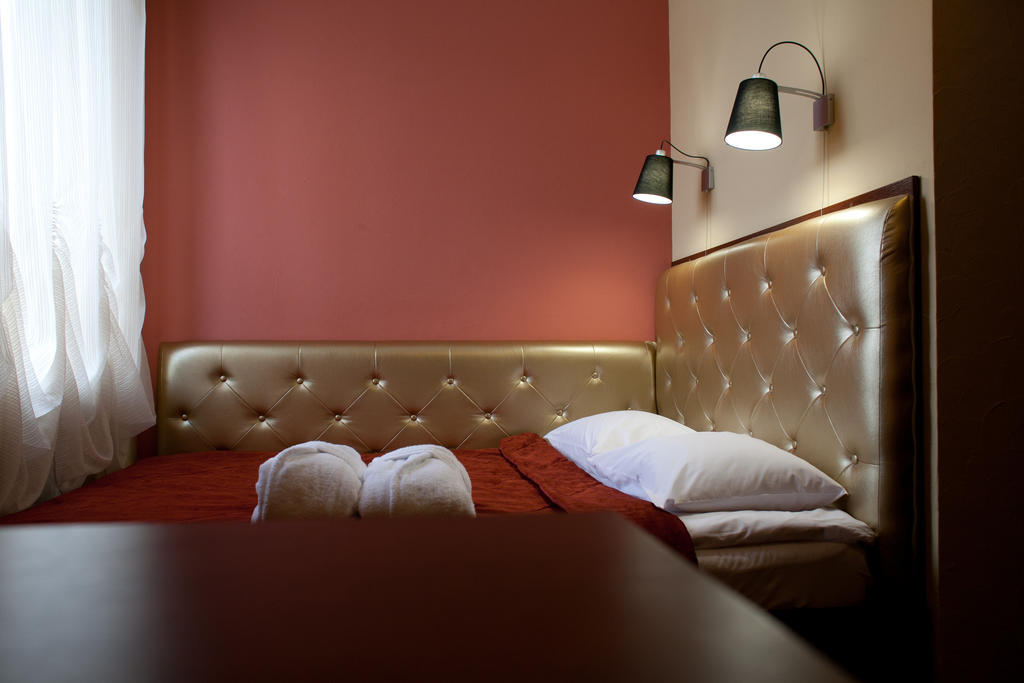 Pidkova Hotel Rivne Quarto foto