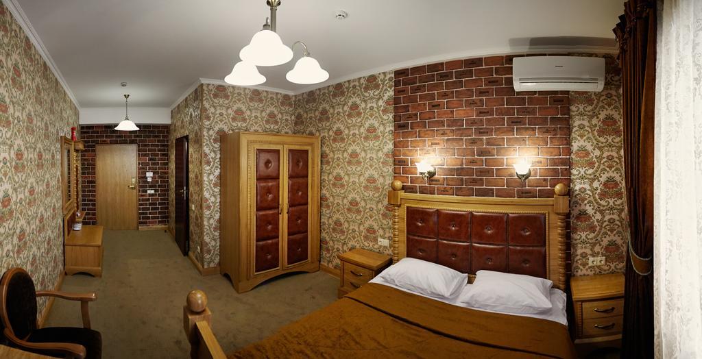 Pidkova Hotel Rivne Quarto foto